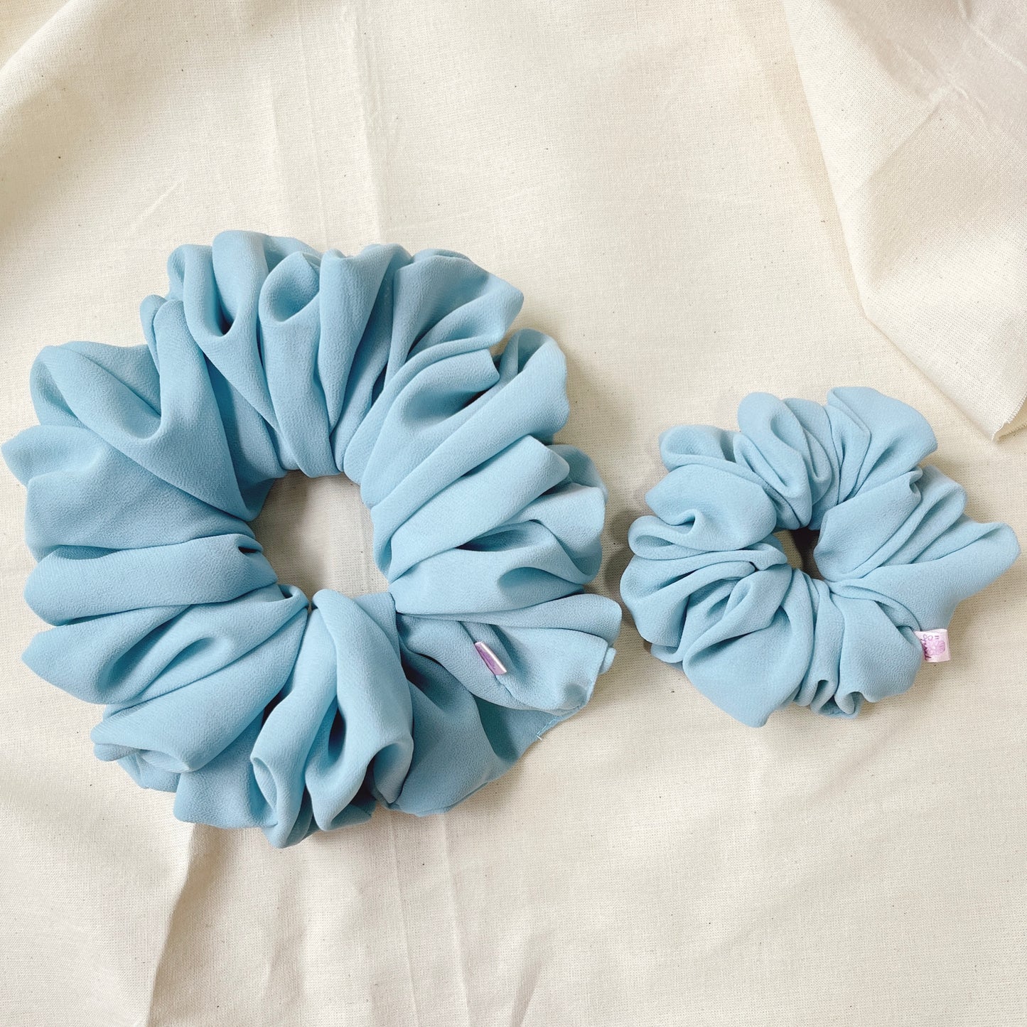 Chiffon Scrunchie Set in Ocean